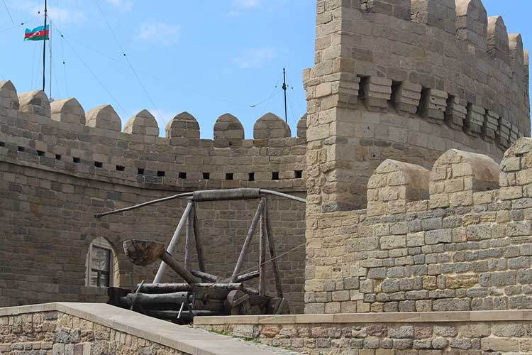 قلعه دختر یکی از جاذبه های گردشگری باکو
