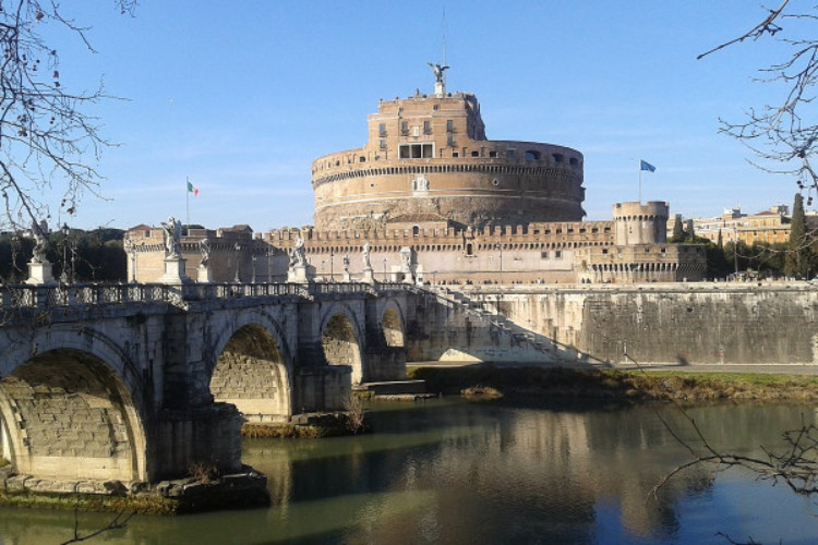 قلعه سنت آنجلو (Castel Sant'Angelo) از جاذبه های گردشگری ایتالیا